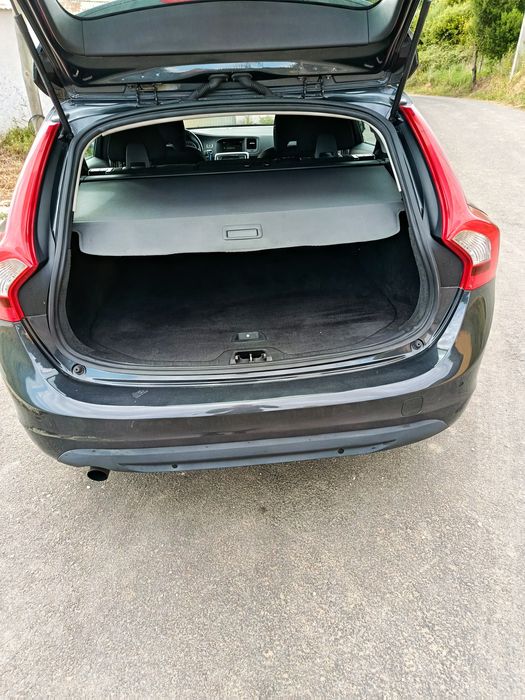 VOLVO V60 D2 1.6