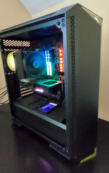 Komputer gamingowy AMD Ryzen 7 3800X RTX 3060 DDR4 32GB M.2 500GB