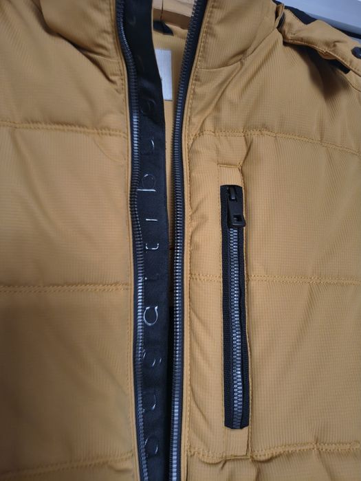 Bezrękawnik męski z kapturem Bugatti