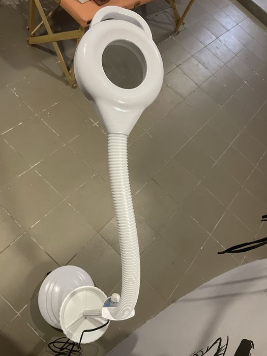 Продам. Лампа-лупа