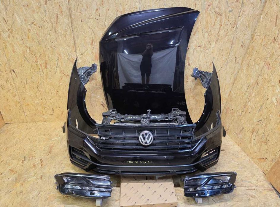 Панель передня Volkswagen Touareg 3 CR вентилятор разборка