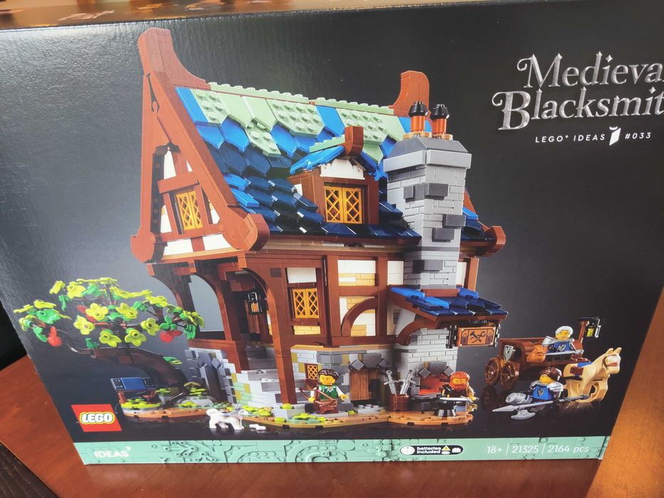 Lego blacksmith 21325 selado