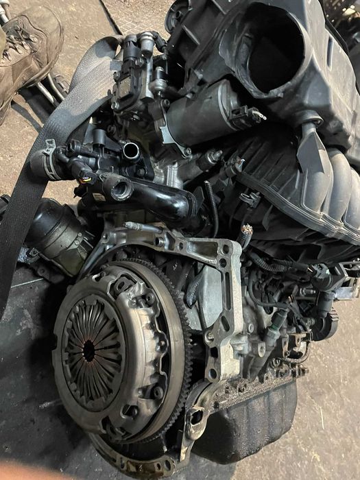 Peugeot Citroen 1.4 VTI Kompletny silnik 10FGAN BF01