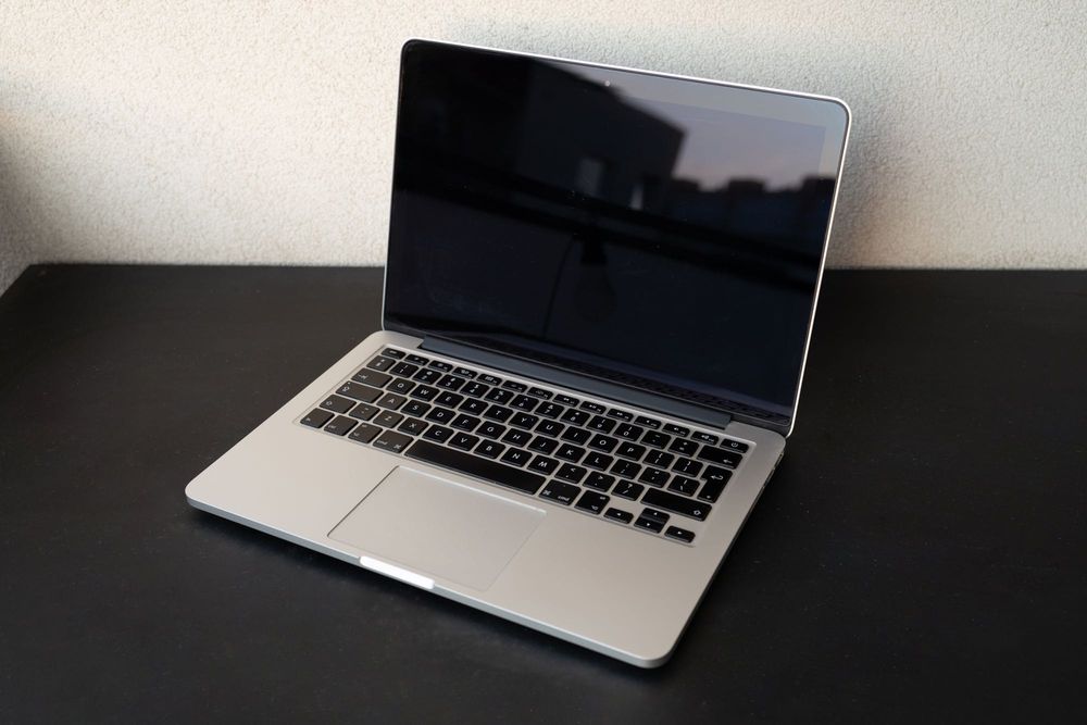Macbook Pro 13, 128 GB, 8 GB RAM