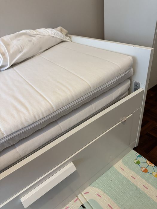 Cama brimnes ikea c/colchoes