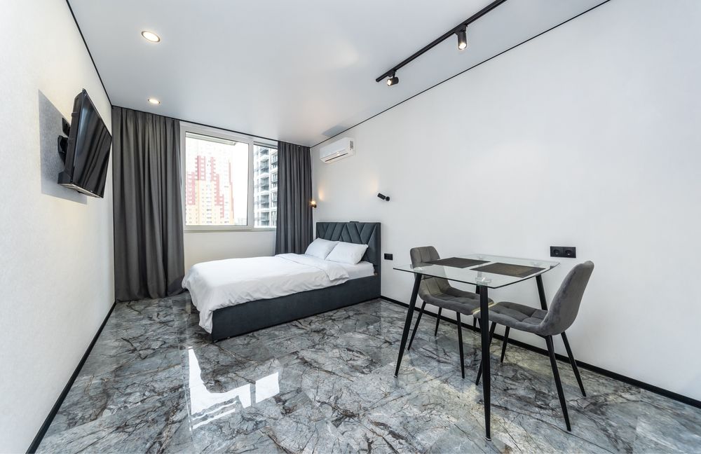 Подобово ЖК Варшавський 2  Олександра Олеся 5А