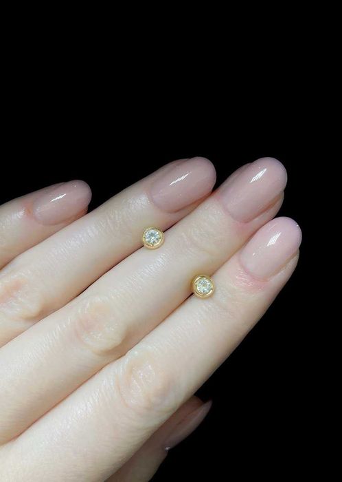 Золотые серьги / Золоті сережки