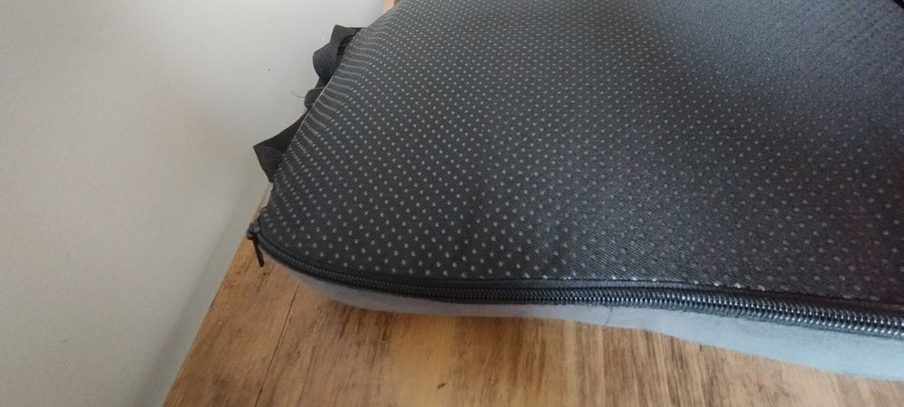 Zestaw poduszek ortopedycznych – memory foam – siedzisko + lędźwiowa