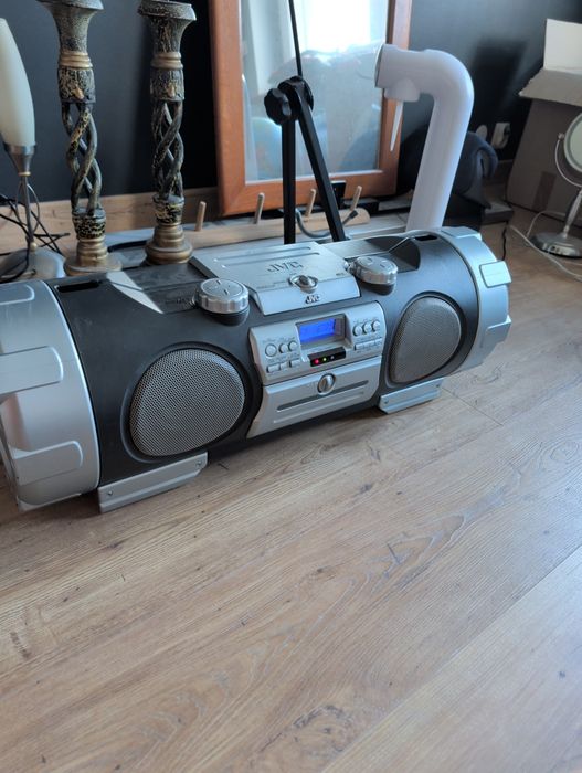 Głośnik JVC RV-NB1 Radioodtwarzacz