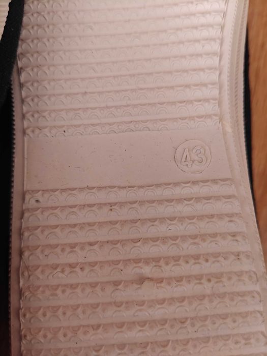 Tenisówki męskie rozmiar 41-43