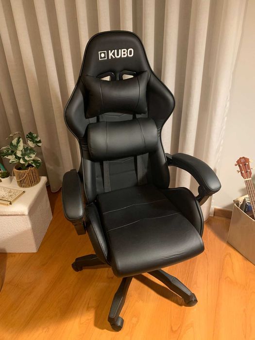 Cadeira Gaming KUBO Preta