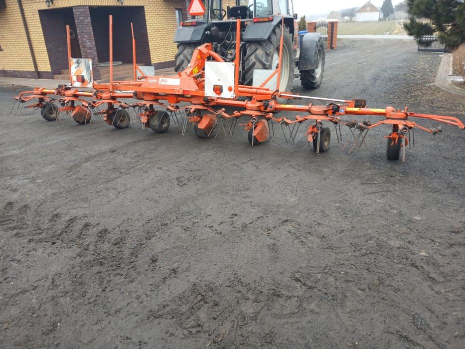 Przetrząsarka Kuhn GF 7601 MH