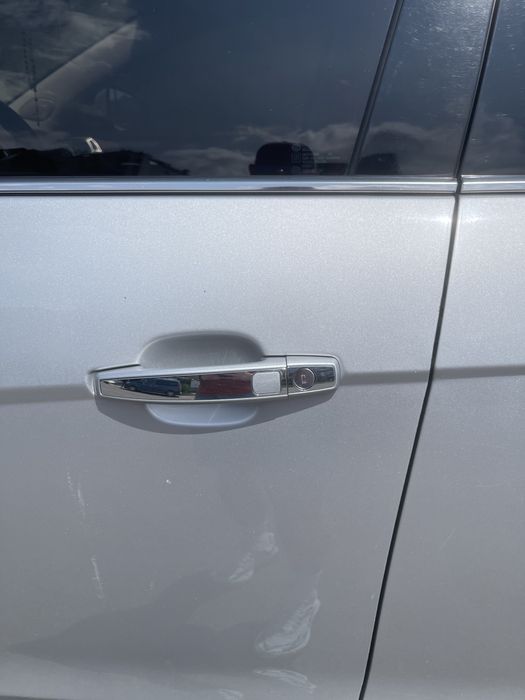 Cadillac srx 2011 року