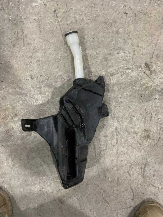 Бачок омывателя Chevrolet. 13260579