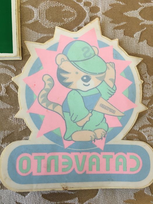 Autocolantes temas variados década 90