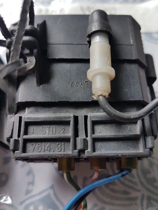 wtyczka diagnostyczna volvo 945,940,740,745