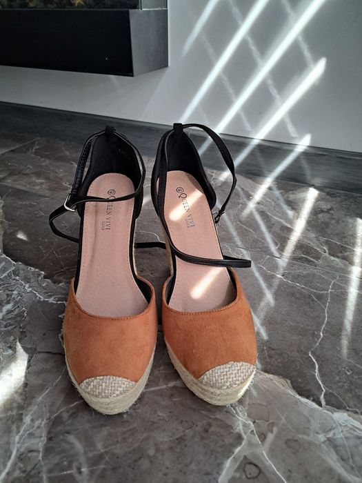 Espadryle/ sandały na koturnie