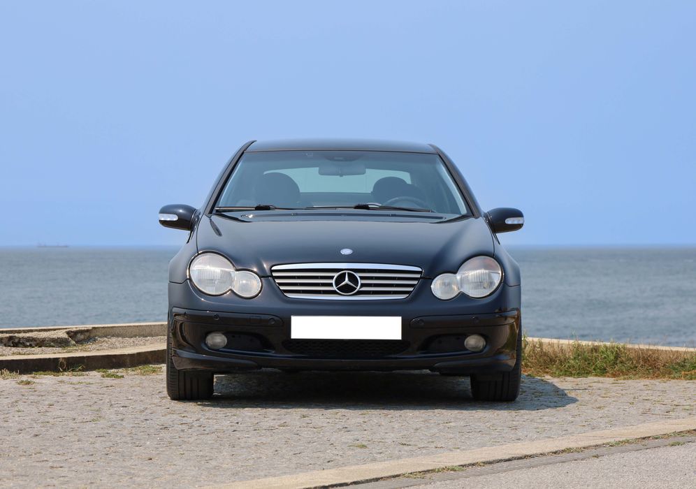 Mercedes Benz C220 Sport Coupe - Desde 90€/ mês