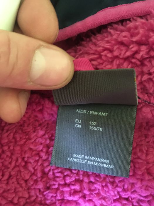 Kurtka jack wolfskin 152 cm dziewczynka