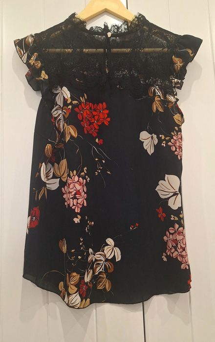 Bluzka Rinascimento kwiaty r. XL