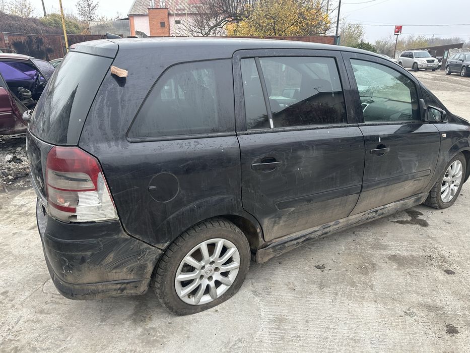 Разборка шрот Opel Zafira B 1.9 дизель механика 2005 -2011