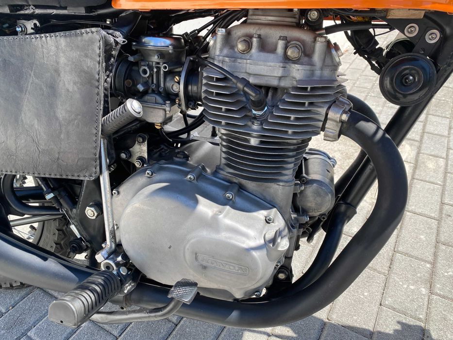 HONDA CB360 (1974) (matching numbers)
