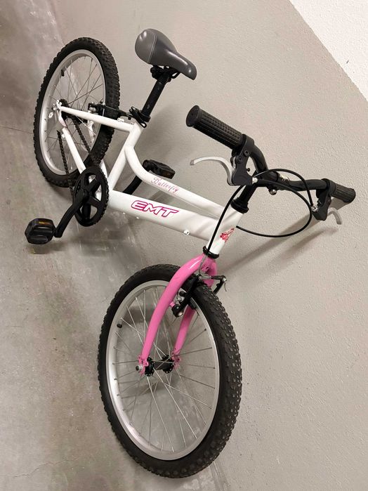 Bicicleta de menina