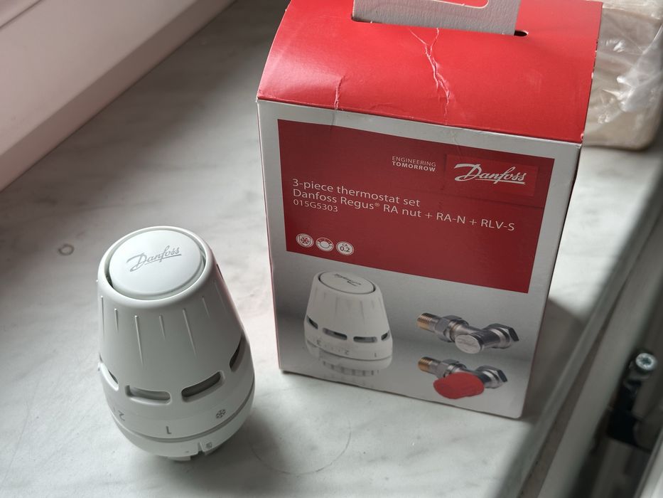 Glowica termostatyczna Danfoss !!! 8-28st/M30x1,5 !!! Nowa Polecam !!!