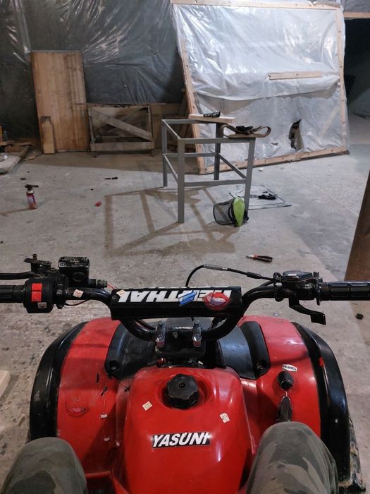 Квадрік 125 ATV сам він проїхав 758 км максимальна швидкість 65 км