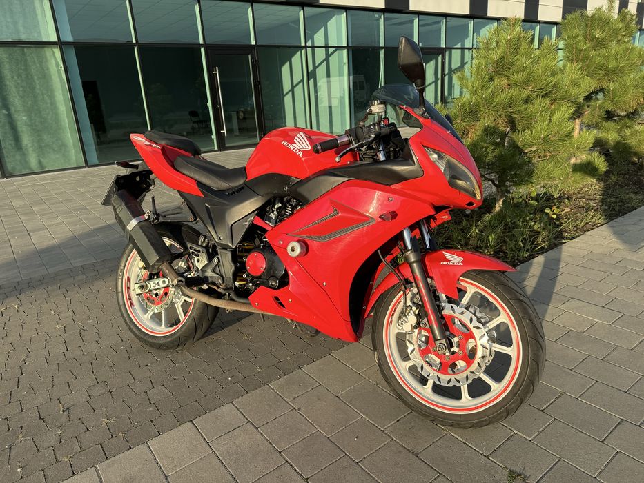 Мотоцикл Musstang mt200-10 2013 рік 200куб