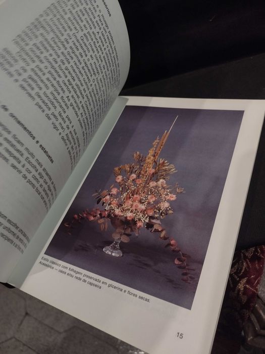 Manual de arranjos florais - Edite Vieira Phillips