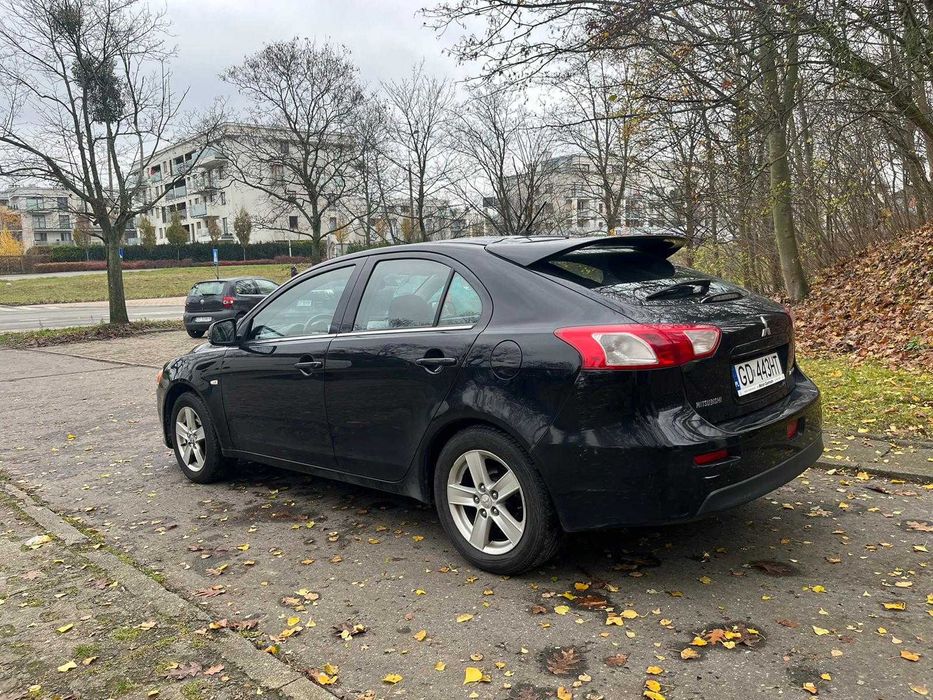 Mitsubishi Lancer Sportback 1.8 Invite Gdańsk Śródmieście • OLX.pl