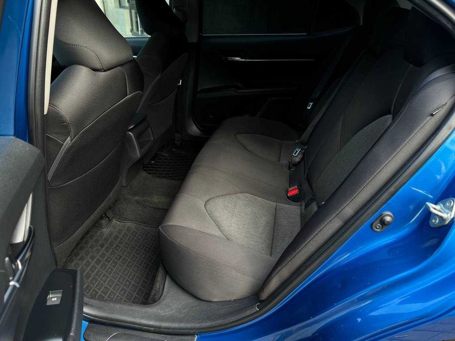 Toyota Camry 2019