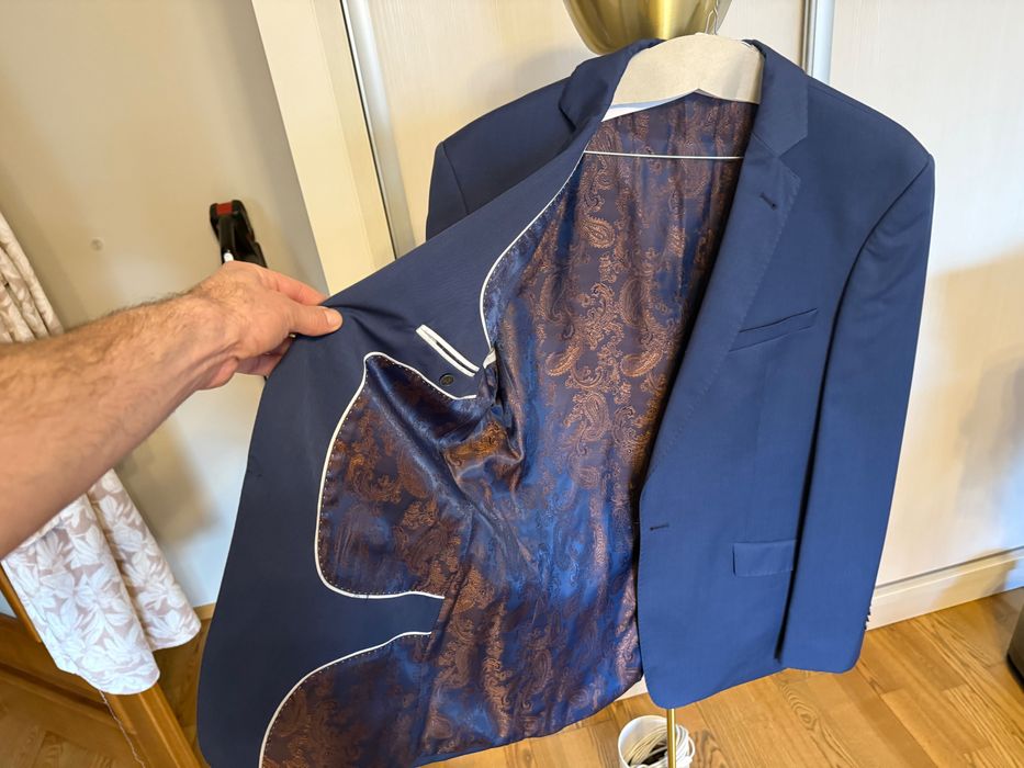 Garnitur! Giacomo Conti 90% wełna 10% poliester. Jak nowy !