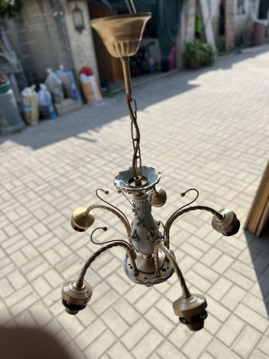 2 Candeeiros de teto clássico restaurados, muito antigos.