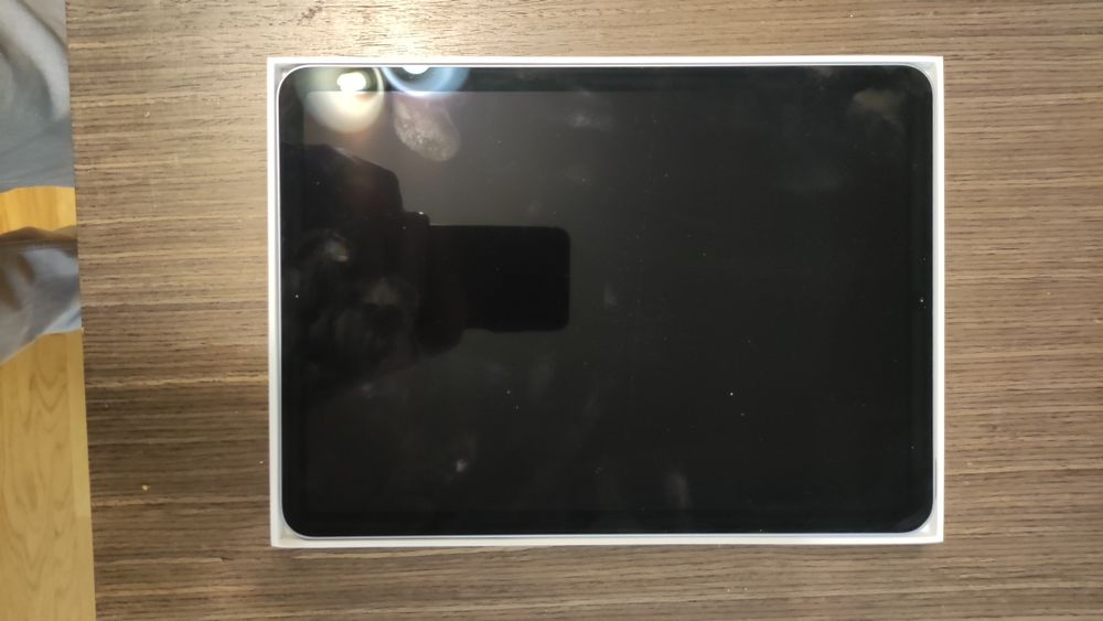 iPad air 4 generacji, 64GB z etui i rysikiem + GRATIS