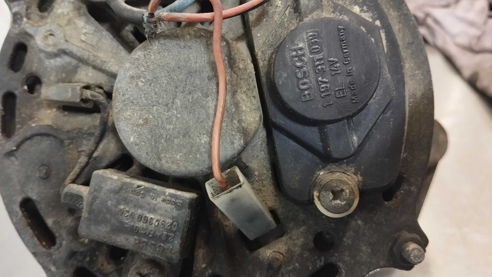 ALTERNADOR VOLKSWAGEN TRANSPORTER T4 2.4D 0120469722 068903029K
