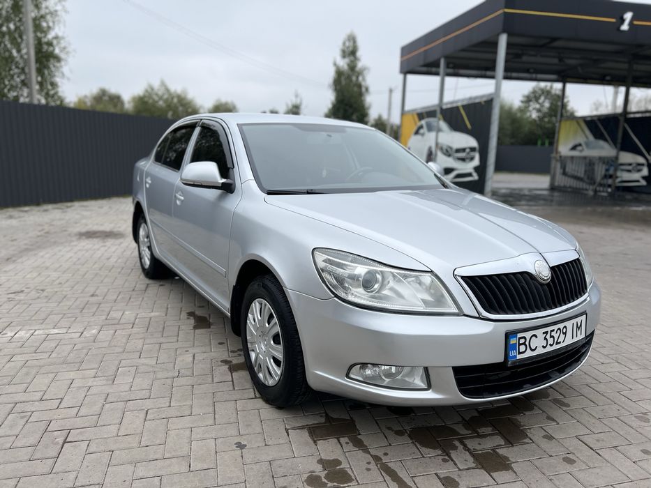 Продаж машини шкода а5 2012 рік