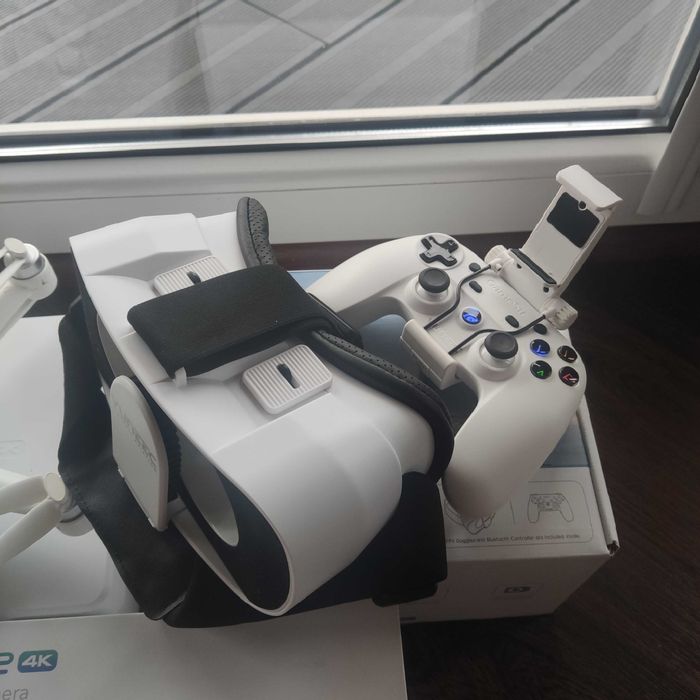 Dron 4K Yuneec Breeze (x2 Nowe baterie, sprawny) + FPV