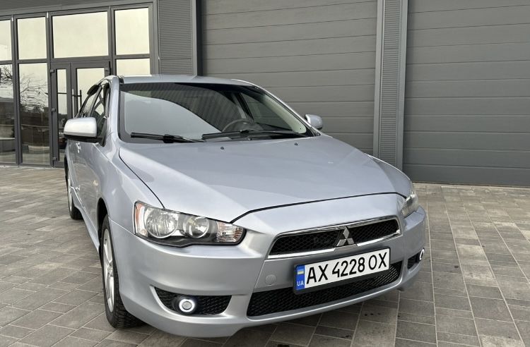 Mitsubishi Lancer X в хорошем рабочем состоянии, 2009 год, пробег 179 т. км, мотор 2.0, Механика, Газ Евро-4 вписан в ТП, LED свет, хорошая зимняя резина, 2 ключа с брелками.