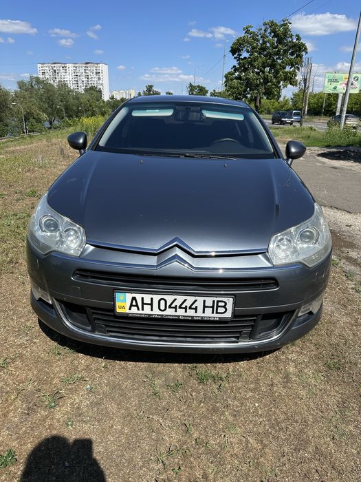 Продаж авто Citroën C5 2009 року