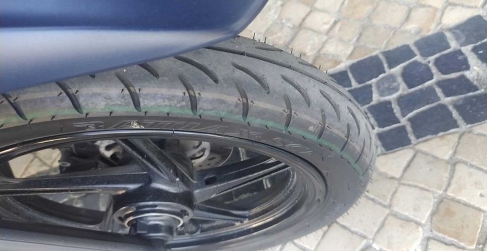 Scooter Suzuki Adress 110 cm3 sómente 9300 km´s