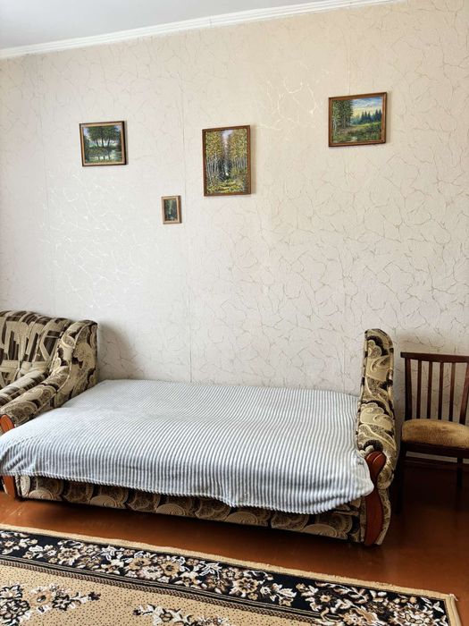 2х км будинок довгострокову ореду. Паркінг, автономне опалення