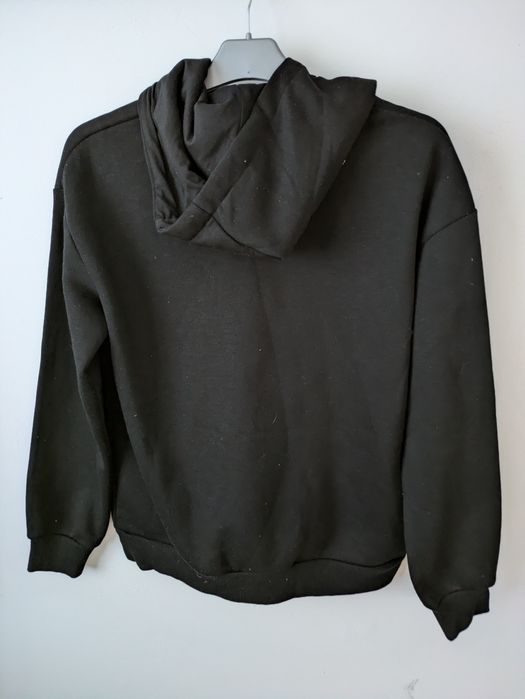 Czarna bluza z kapturem Cropp M