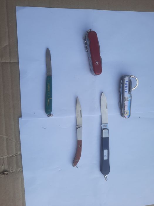 Colecção de navalhas, Laguiole etx