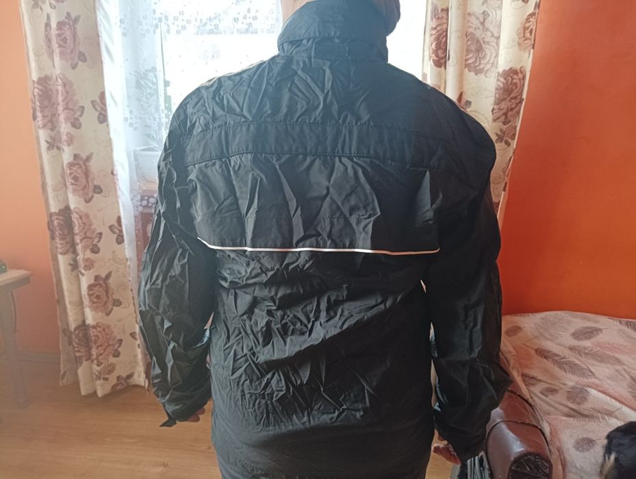 Sprzedam Kurtkę Letnią Marki Adidas