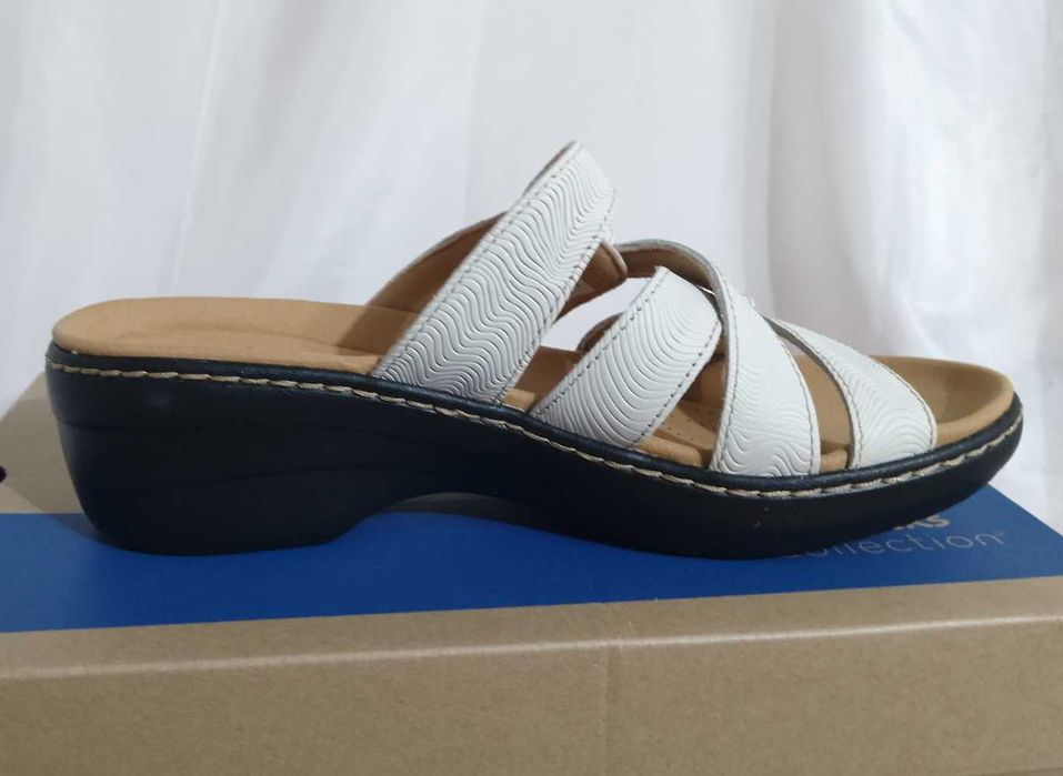 Clarks Merliah Karli sandálias em pele Tam 39,5