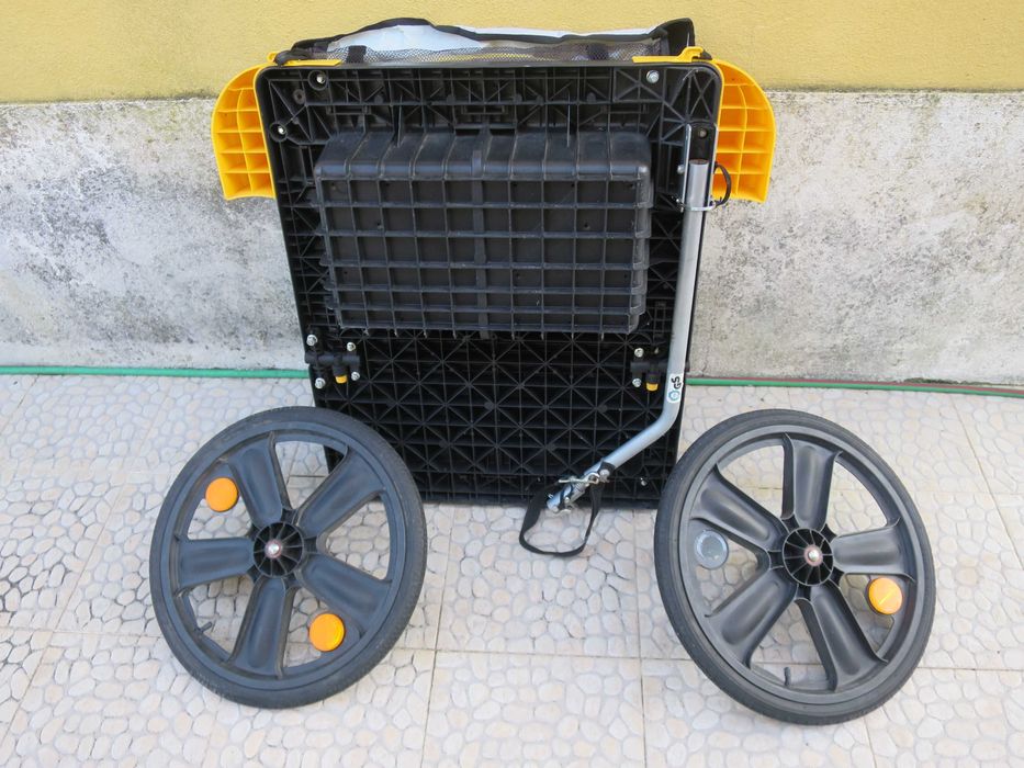 Atrelado de bicicleta para 2 crianças Bellelli roda 20 desmontável