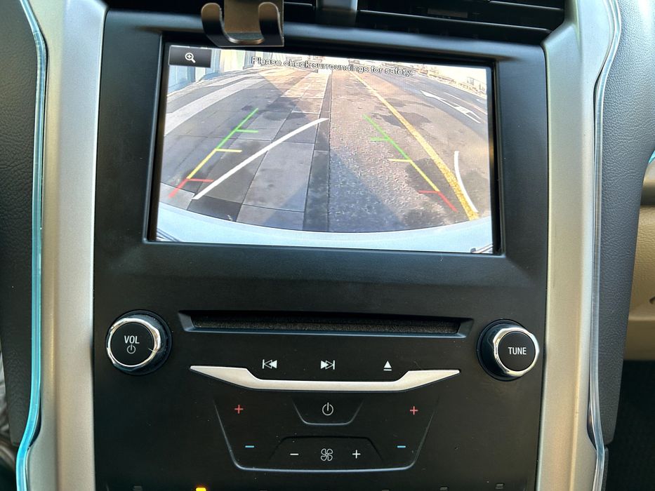 Ford fusion hybrid 2013 (2014)