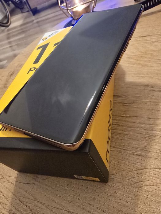 Smartfon Realme 11 pro +